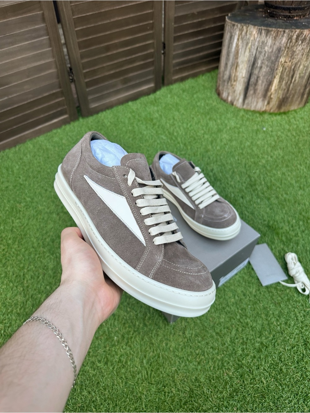 Rick Owens Low Vintage Sneaker “Dark Dust”